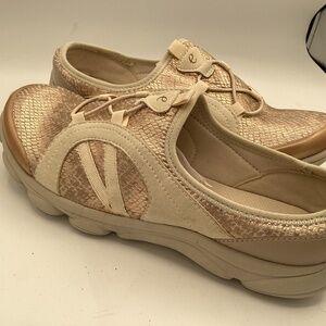 Easy Spirit Estradiostar shoe Size 9 W